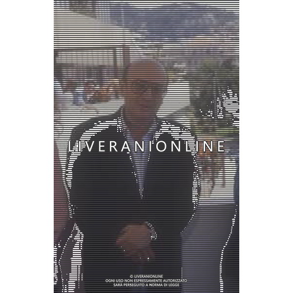 DIAP- RETROSPETTIVA THEO ANGELOPOULOS REGISTA -SCENEGGIATORE E PRODUTTORE CINEMATOGRAFICO NELLA FOTO THEO ANGELOPOULOS NELL\'ANNO 1991 A CANNES AG ALDO LIVERANI SAS 