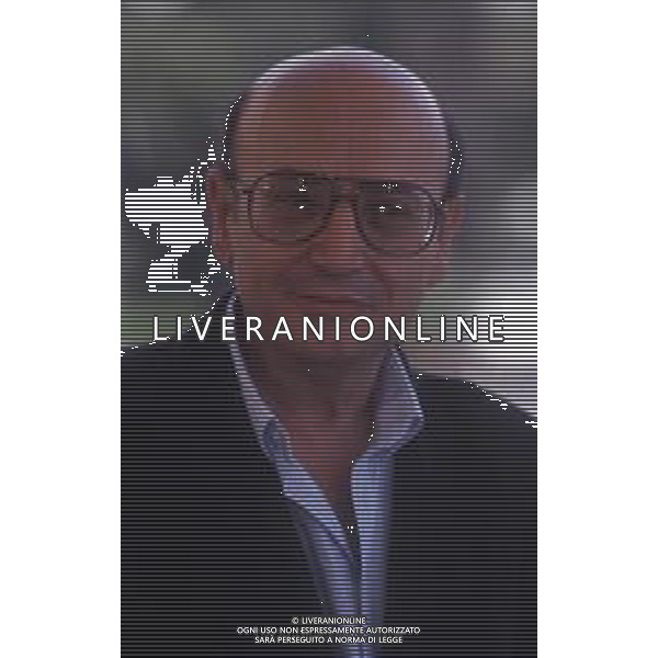 DIAP- RETROSPETTIVA THEO ANGELOPOULOS REGISTA -SCENEGGIATORE E PRODUTTORE CINEMATOGRAFICO NELLA FOTO THEO ANGELOPOULOS NELL\'ANNO 1991 A CANNES AG ALDO LIVERANI SAS 