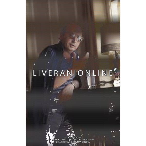 DIAP- RETROSPETTIVA THEO ANGELOPOULOS REGISTA -SCENEGGIATORE E PRODUTTORE CINEMATOGRAFICO  NELLA FOTO THEO ANGELOPOULOS A VENEZIA  NELL\'ANNO 1985 AG ALDO LIVERANI SAS