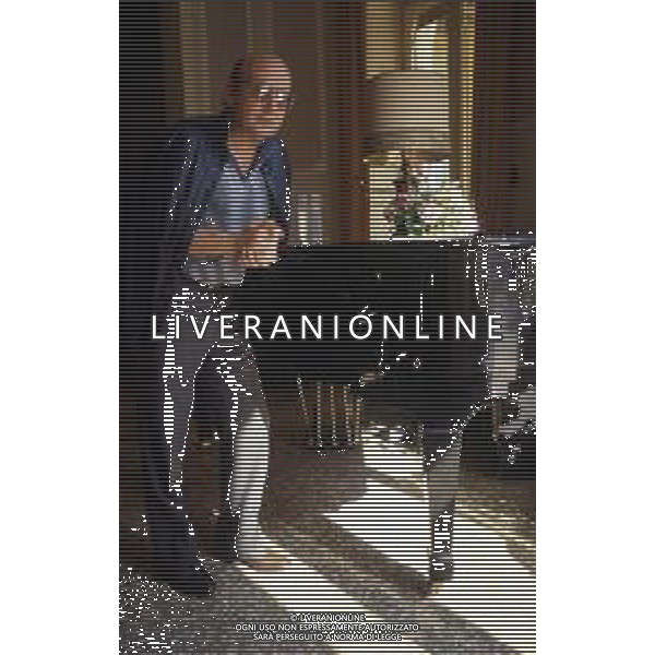 DIAP- RETROSPETTIVA THEO ANGELOPOULOS REGISTA -SCENEGGIATORE E PRODUTTORE CINEMATOGRAFICO  NELLA FOTO THEO ANGELOPOULOS A VENEZIA  NELL\'ANNO 1985 AG ALDO LIVERANI SAS
