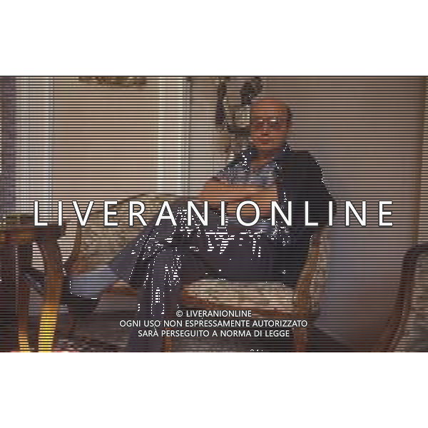 DIAP- RETROSPETTIVA THEO ANGELOPOULOS REGISTA -SCENEGGIATORE E PRODUTTORE CINEMATOGRAFICO  NELLA FOTO THEO ANGELOPOULOS A VENEZIA  NELL\'ANNO 1985 AG ALDO LIVERANI SAS