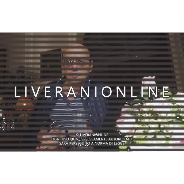 DIAP- RETROSPETTIVA THEO ANGELOPOULOS REGISTA -SCENEGGIATORE E PRODUTTORE CINEMATOGRAFICO  NELLA FOTO THEO ANGELOPOULOS A VENEZIA  NELL\'ANNO 1985 AG ALDO LIVERANI SAS