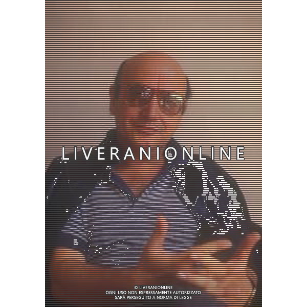 DIAP- RETROSPETTIVA THEO ANGELOPOULOS REGISTA -SCENEGGIATORE E PRODUTTORE CINEMATOGRAFICO  NELLA FOTO THEO ANGELOPOULOS A VENEZIA  NELL\'ANNO 1985 AG ALDO LIVERANI SAS