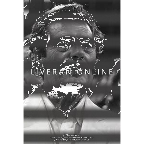 NEG-RETROSPETTIVA MARCELLO MASTROIANNI ATTORE NELLA FOTO MARCELLO MASTROIANNI ALLA BUSSOLA DI VIAREGGIO NELL\'ANNO 1980 AG ALDO LIVERANI SAS