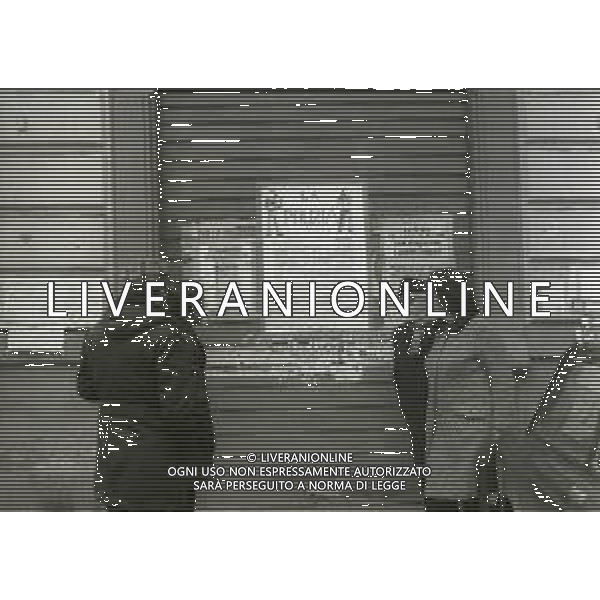 NEG-1978 MILANO CENTRO SOCIALE MACONDO VIA CASTEFIDARDO E SAN MARCO CHIUSO DALLA POLIZIA NELL\'ANNO 1978 AG ALDO LIVERAMNI SAS