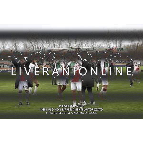 VENEZIA - REGGIANA CAMPIONATO CALCIO SERIE B 01.04.2024 NELLA FOTO ESULTANZA E FESTEGGIAMENTI A FINE GARA DEI GIOCATORI DELLA REGGIANA © AGENZIA ALDO LIVERANI SAS
