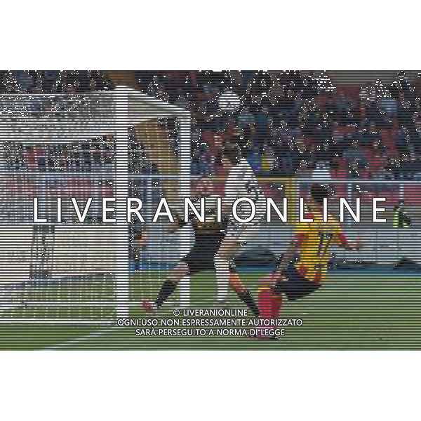 TVEM Nicola Zalewski of AS Roma in action against Wladimiro Falcone of US Lecce during the Italian soccer Serie A match US Lecce vs AS Roma on April 1, 2024 at Via del Mare Stadium in Lecce, Italy. Photo Emmanuele Mastrodonato/agenzia Liverani