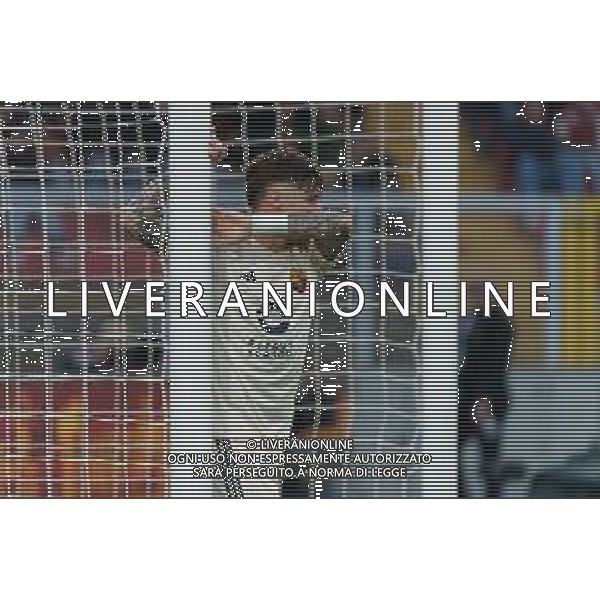 TVEM Nicola Zalewski of AS Roma during the Italian soccer Serie A match US Lecce vs AS Roma on April 1, 2024 at Via del Mare Stadium in Lecce, Italy. Photo Emmanuele Mastrodonato/agenzia Liverani