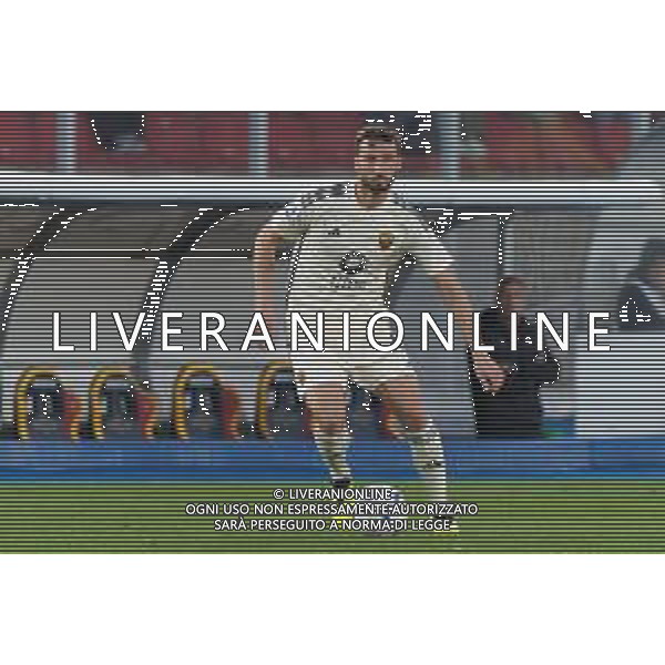 TVEM Bryan Cristante of AS Roma during the Italian soccer Serie A match US Lecce vs AS Roma on April 1, 2024 at Via del Mare Stadium in Lecce, Italy. Photo Emmanuele Mastrodonato/agenzia Liverani