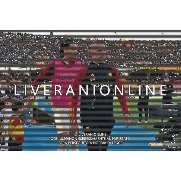 TVEM AS Roma assistant coach Guillermo Giacomazzi during the Italian soccer Serie A match US Lecce vs AS Roma on April 1, 2024 at Via del Mare Stadium in Lecce, Italy. Photo Emmanuele Mastrodonato/agenzia Liverani/ AGENZIA ALDO LIVERANI SAS