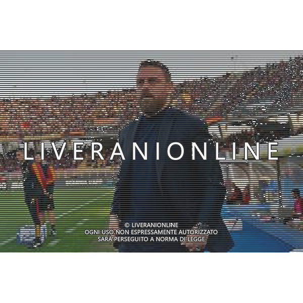 TVEM coach Daniele De Rossi of AS Roma during the Italian soccer Serie A match US Lecce vs AS Roma on April 1, 2024 at Via del Mare Stadium in Lecce, Italy. Photo Emmanuele Mastrodonato/agenzia Liverani/ AGENZIA ALDO LIVERANI SAS
