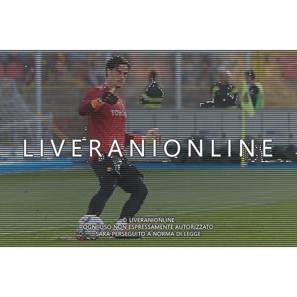 TVEM Mile Svilar of AS Roma warms up during the Italian soccer Serie A match US Lecce vs AS Roma on April 1, 2024 at Via del Mare Stadium in Lecce, Italy. Photo Emmanuele Mastrodonato/agenzia Liverani / AGENZIA ALDO LIVERANI SAS