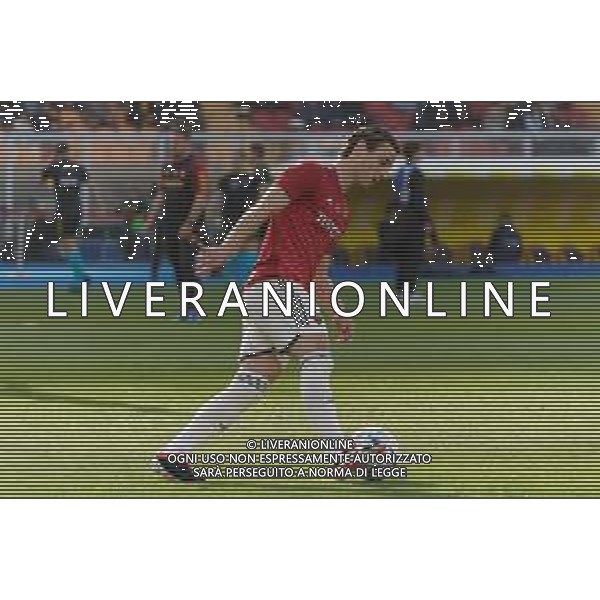 TVEM Edoardo Bove of AS Roma during the Italian soccer Serie A match US Lecce vs AS Roma on April 1, 2024 at Via del Mare Stadium in Lecce, Italy. Photo Emmanuele Mastrodonato/agenzia Liverani / AGENZIA ALDO LIVERANI SAS