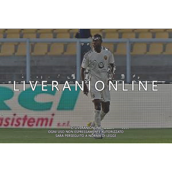 TVEM Evan N\'Dicka of AS Roma during the Italian soccer Serie A match US Lecce vs AS Roma on April 1, 2024 at Via del Mare Stadium in Lecce, Italy. Photo Emmanuele Mastrodonato/agenzia Liverani / AGENZIA ALDO LIVERANI SAS