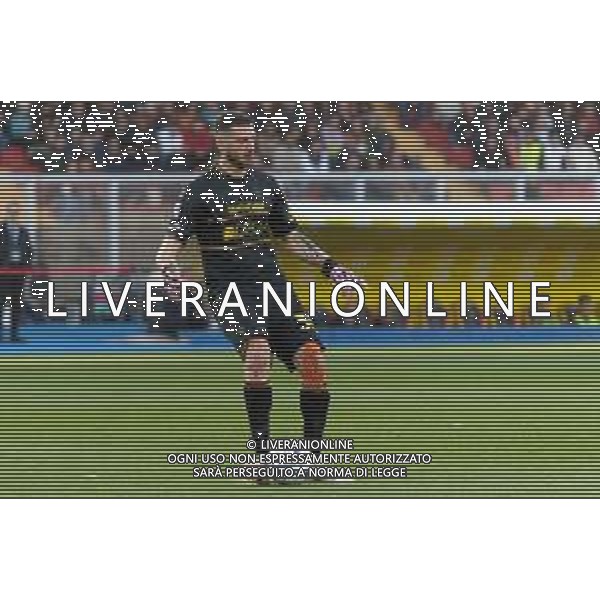 TVEM Wladimiro Falcone of US Lecce during the Italian soccer Serie A match US Lecce vs AS Roma on April 1, 2024 at Via del Mare Stadium in Lecce, Italy. Photo Emmanuele Mastrodonato/agenzia Liverani / AGENZIA ALDO LIVERANI SAS