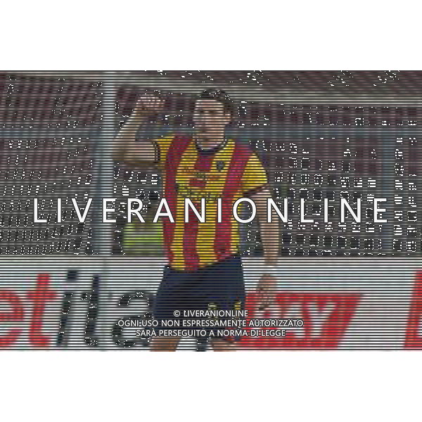 TVEM Federico Baschirotto of US Lecce during the Italian soccer Serie A match US Lecce vs AS Roma on April 1, 2024 at Via del Mare Stadium in Lecce, Italy. Photo Emmanuele Mastrodonato/agenzia Liverani / AGENZIA ALDO LIVERANI SAS
