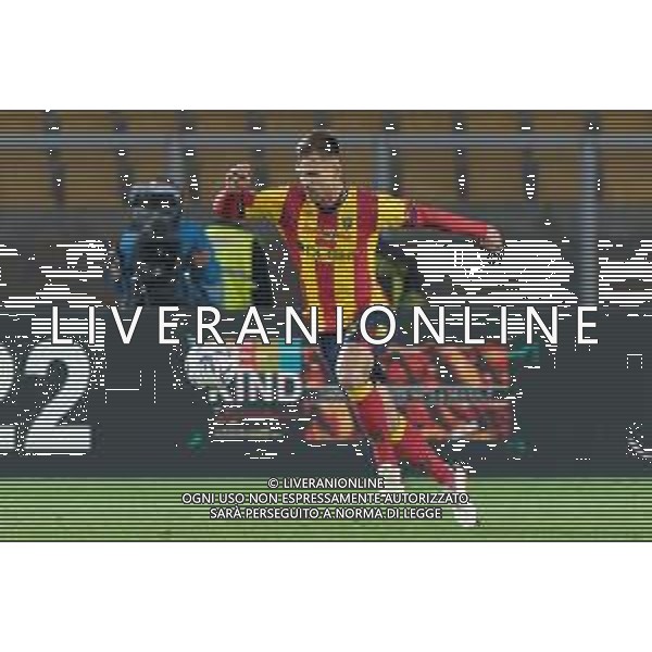 TVEM Marin Pongracic of US Lecce during the Italian soccer Serie A match US Lecce vs AS Roma on April 1, 2024 at Via del Mare Stadium in Lecce, Italy. Photo Emmanuele Mastrodonato/agenzia Liverani / AGENZIA ALDO LIVERANI SAS