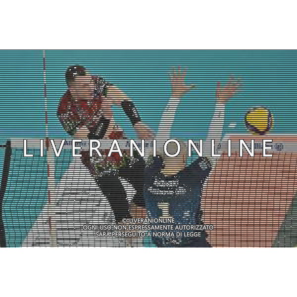 TVRG Milano vs Perugia nella foto Oleh Jurijovyc Plotnytskyj (Volley Perugia) Milano 03-04-2024 Allianz Cloud Palalido Allianz Powervolley Milano vs Sir Susa Vim Volley Perugia SuperLega Credem Banca - gara 2 semifinali playoff scudetto foto Roberto Garavaglia/Agenzia Aldo Liverani sas