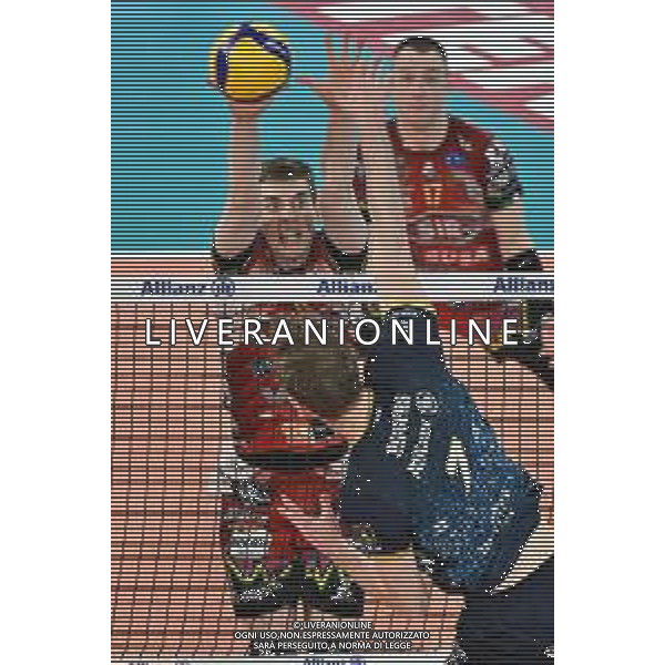 TVRG Milano vs Perugia nella foto Kamil Semeniuk (Volley Perugia) Milano 03-04-2024 Allianz Cloud Palalido Allianz Powervolley Milano vs Sir Susa Vim Volley Perugia SuperLega Credem Banca - gara 2 semifinali playoff scudetto foto Roberto Garavaglia/Agenzia Aldo Liverani sas/ AGENZIA ALDO LIVERANI SAS