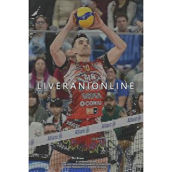 TVRG Milano vs Perugia nella foto Wassim Ben Tara (Volley Perugia) Milano 03-04-2024 Allianz Cloud Palalido Allianz Powervolley Milano vs Sir Susa Vim Volley Perugia SuperLega Credem Banca - gara 2 semifinali playoff scudetto foto Roberto Garavaglia/Agenzia Aldo Liverani sas/ AGENZIA ALDO LIVERANI SAS
