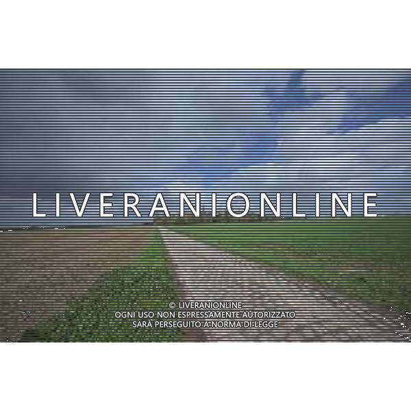04-04-2024 Allenamento Paris - Roubaix 2024; Carrefour De L\'arbre; ©SIROTTI / AGENZIA ALDO LIVERANI SAS