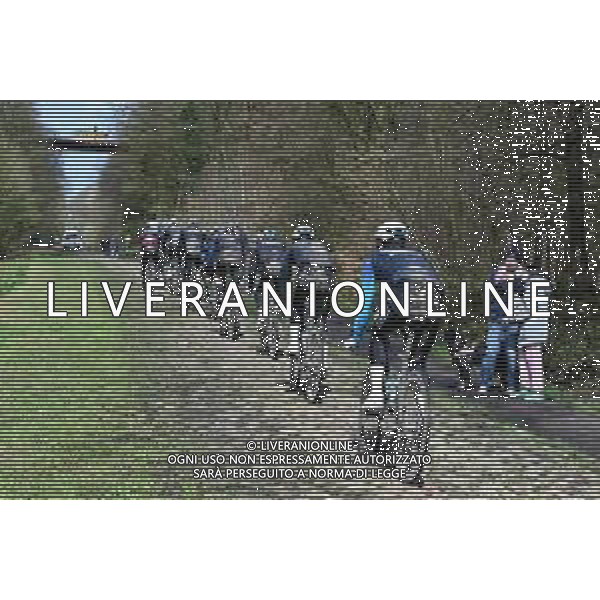 04-04-2024 Allenamento Paris - Roubaix 2024; 2024, Decathlon - Ag2r La Mondiale; Arenberg; ©SIROTTI / AGENZIA ALDO LIVERANI SAS