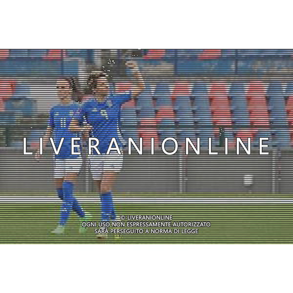 Foto Andrea Rosito 5 Aprile 2024 Cosenza, Italia calcio Italia vs Paesi - Women\'s European Qualifiers 2025 - Stadio San Vito-Gigi Marulla. Nella foto: Festa gol Valentina Giacinti foto andrea rosito-ag aldo liverani sas