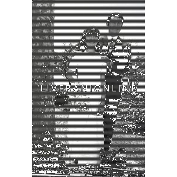 NEG-RETROSPETTIVA LUIGI CALABRESI COMMISSARIO DI POLIZIA NELLA FOTO LE RIPRODUZIONI DEL COMMISSARIO LUIGI CALABRESI CON LA MOGLIE IL GIORNO DELLE NOZZE GENTILE CONCESSIONE FAMIGLIARI-AG GIOVANNI LIVERANI-AG ALDO LIVERANI SAS