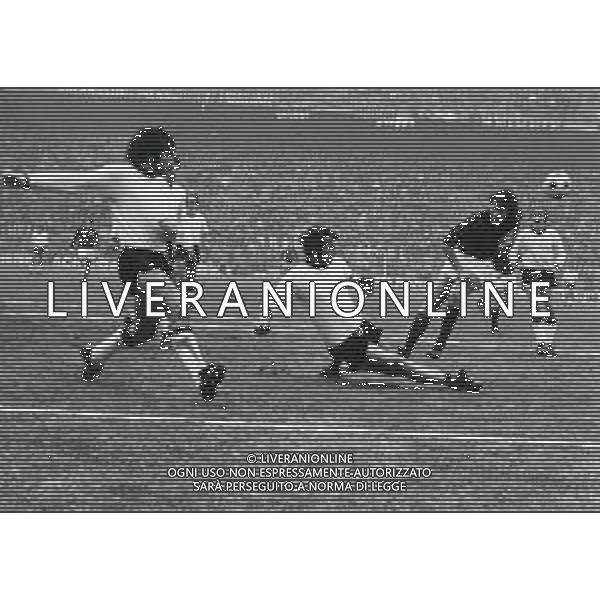 ST-RETROSPETTIVA CARLO TRESOLDI CALCIATORE NELLA FOTO CARLO TRESOLDI CON LA MAGLIA DEL MILAN AG ALDO LIVERANI SAS