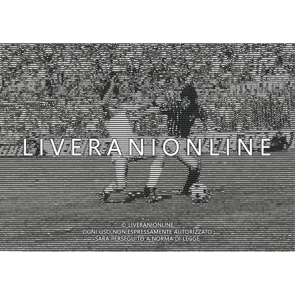 ST-RETROSPETTIVA CARLO TRESOLDI CALCIATORE NELLA FOTO CARLO TRESOLDI CON LA MAGLIA DEL MILAN AG ALDO LIVERANI SAS