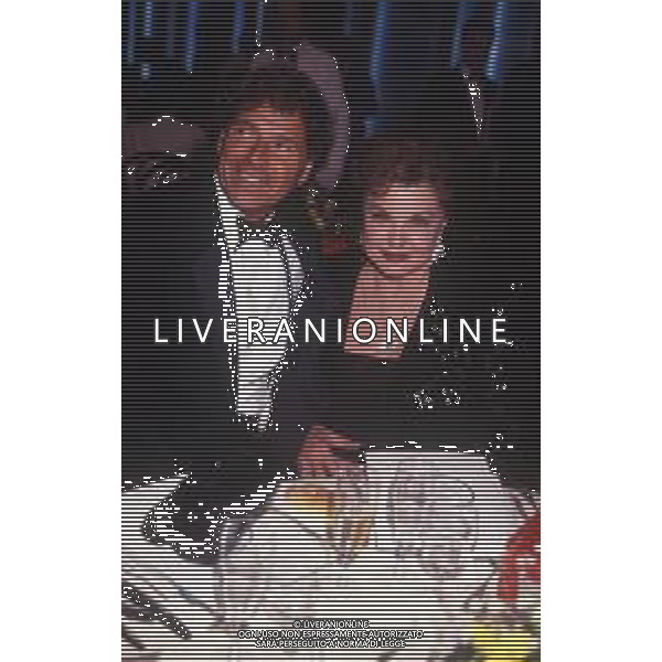 DIAP-RETROSPETTIVA ESTER WILLIAMS ATTRICE NELLA FOTO ESTER WILLIAMS CON IL MARITO EDWARD BELL NELL\'ANNO 1989 A CERNOBBIO AG ALDO LIVERANI SAS