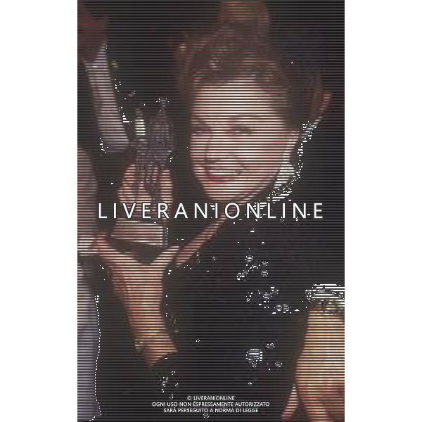 DIAP-RETROSPETTIVA ESTER WILLIAMS ATTRICE NELLA FOTO ESTER WILLIAMS NELL\'ANNO 1989 A CERNOBBIO AG ALDO LIVERANI SAS
