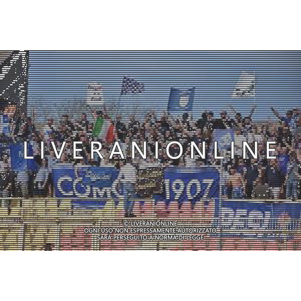 Catanzaro 6 Aprile 2024 Stadio Nicola Ceravolo Catanzaro vs Como Campionato Calcio Serie B 2023/2024 Nella foto: Tifosi Como ©Andrea Rosito / AGENZIA ALDO LIVERANI SAS