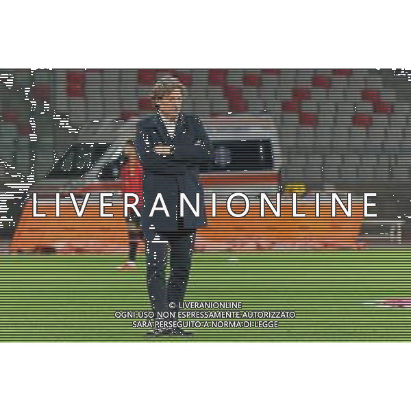 TVEM coach Giovanni Stroppa of US Cremonese during the Italian Serie B match between SSC Bari vs US Cremonese on April 5, 2024 at the San Nicola stadium in Bari, Italy. Photo by Emmanuele Mastrodonato/agenzia Aldo Liverani sas /AGENZIA ALDO LIVERANI SAS