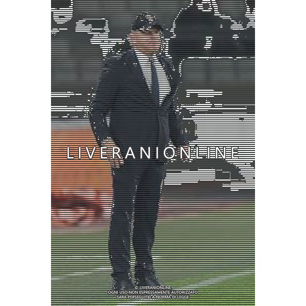 TVEM coach Giuseppe Iachini of SSC Bari during the Italian Serie B match between SSC Bari vs US Cremonese on April 5, 2024 at the San Nicola stadium in Bari, Italy. Photo by Emmanuele Mastrodonato/agenzia Aldo Liverani sas /AGENZIA ALDO LIVERANI SAS
