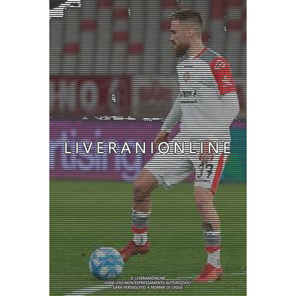 TVEM Zan Majer of US Cremonese during the Italian Serie B match between SSC Bari vs US Cremonese on April 5, 2024 at the San Nicola stadium in Bari, Italy. Photo by Emmanuele Mastrodonato/agenzia Aldo Liverani sas /AGENZIA ALDO LIVERANI SAS