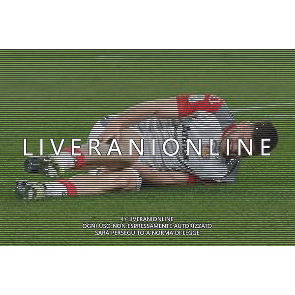 TVEM Luka Lochoshvili of US Cremonese injured during the Italian Serie B match between SSC Bari vs US Cremonese on April 5, 2024 at the San Nicola stadium in Bari, Italy. Photo by Emmanuele Mastrodonato/agenzia Aldo Liverani sas /AGENZIA ALDO LIVERANI SAS