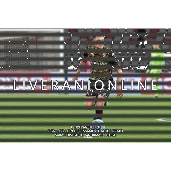 TVEM Karlo Lulic of SSC Bari during the Italian Serie B match between SSC Bari vs US Cremonese on April 5, 2024 at the San Nicola stadium in Bari, Italy. Photo by Emmanuele Mastrodonato/agenzia Aldo Liverani sas /AGENZIA ALDO LIVERANI SAS