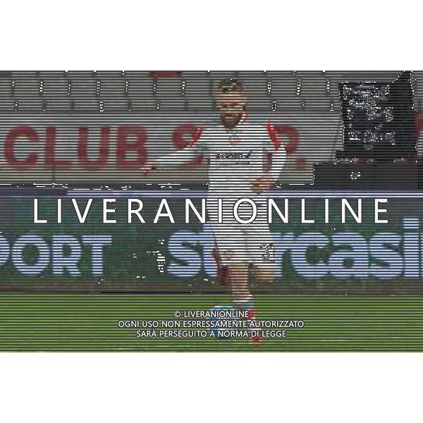 TVEM Zan Majer of US Cremonese during the Italian Serie B match between SSC Bari vs US Cremonese on April 5, 2024 at the San Nicola stadium in Bari, Italy. Photo by Emmanuele Mastrodonato/agenzia Aldo Liverani sas /AGENZIA ALDO LIVERANI SAS