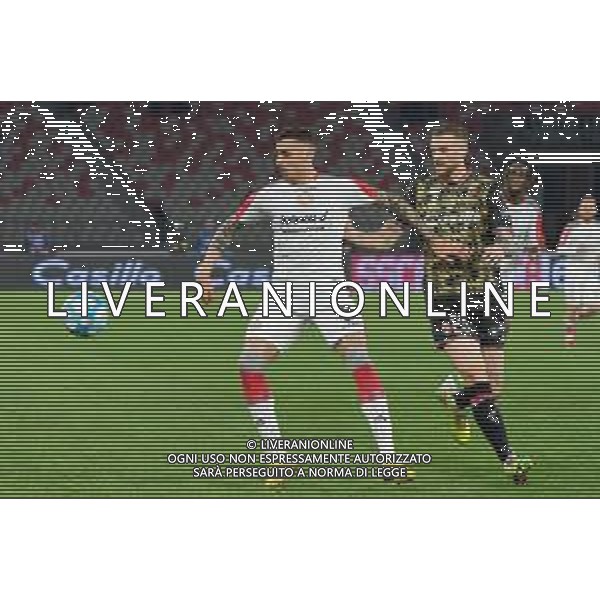TVEM Michele Collocolo of US Cremonese and Francesco Vicari of SSC Bari during the Italian Serie B match between SSC Bari vs US Cremonese on April 5, 2024 at the San Nicola stadium in Bari, Italy. Photo by Emmanuele Mastrodonato/agenzia Aldo Liverani sas /AGENZIA ALDO LIVERANI SAS