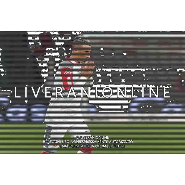 TVEM Cesar Falletti of US Cremonese during the Italian Serie B match between SSC Bari vs US Cremonese on April 5, 2024 at the San Nicola stadium in Bari, Italy. Photo by Emmanuele Mastrodonato/agenzia Aldo Liverani sas /AGENZIA ALDO LIVERANI SAS