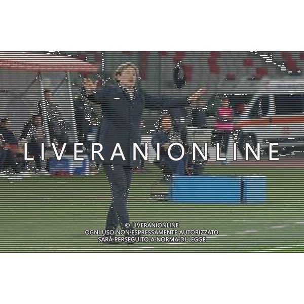 TVEM coach Giovanni Stroppa of US Cremonese during the Italian Serie B match between SSC Bari vs US Cremonese on April 5, 2024 at the San Nicola stadium in Bari, Italy. Photo by Emmanuele Mastrodonato/agenzia Aldo Liverani sas /AGENZIA ALDO LIVERANI SAS