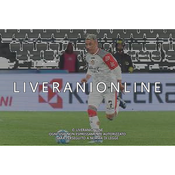 TVEM Cesar Falletti of US Cremonese during the Italian Serie B match between SSC Bari vs US Cremonese on April 5, 2024 at the San Nicola stadium in Bari, Italy. Photo by Emmanuele Mastrodonato/agenzia Aldo Liverani sas /AGENZIA ALDO LIVERANI SAS