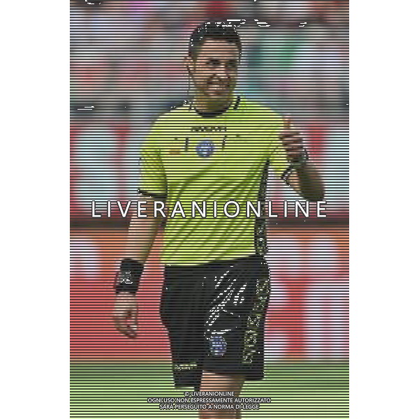 Milan vs Lecce nella foto l\'arbitro Luca Massimi di Termoli (CB) Milano 06-04-2024 Stadio Giuseppe Meazza - San Siro Campionato Serie A TIM - 31a giornata foto Roberto Garavaglia/Agenzia Aldo Liverani sas /AGENZIA ALDO LIVERANI SAS