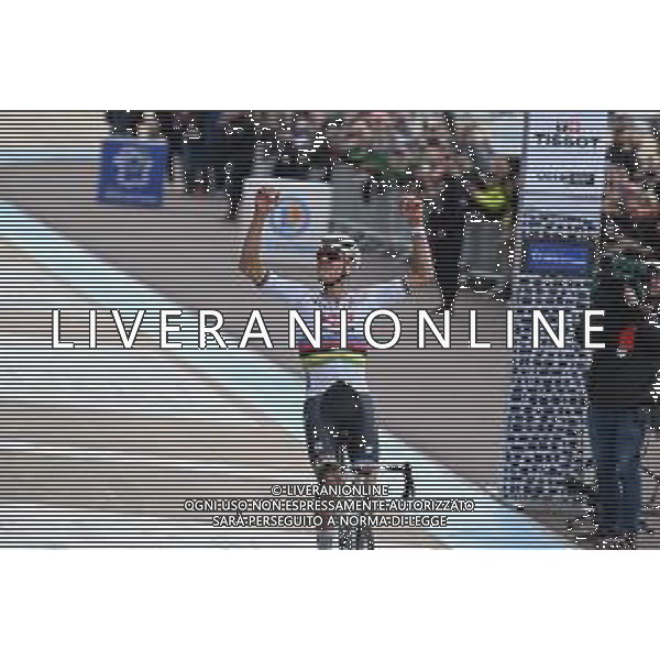 07-04-2024 Paris - Roubaix; 2024, Alpecin - Deceuninck; Van Der Poel, Mathieu; Roubaix; ©SIROTTI / AGENZIA ALDO LIVERANI SAS