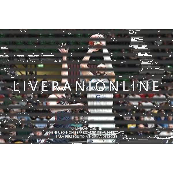 TVRG Cantu\' vs Piacenza nella foto Riccardo Moraschini (Cantu\') Acqua San Bernardo Cantu\' vs Assigecio Piacenza Desio (MB) 07-04-2024 PalaFitLine Campionato Serie A2 girone verde - 8a giornata fase a orologio foto Roberto Garavaglia/Agenzia Aldo Liverani sas/ AGENZIA ALDO LIVERANI SAS