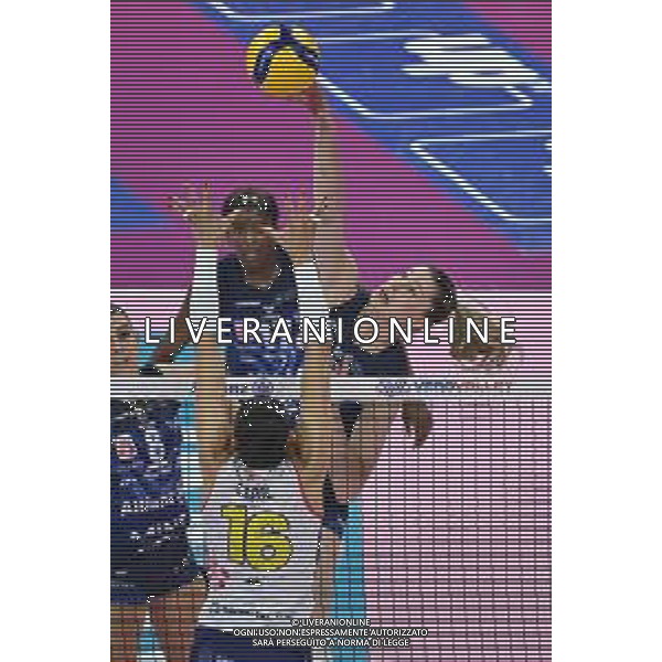 TVRG Milano vs Scandicci nella foto Laura Heyrman (Vero Volley Milano) Milano 10-04-2024 Allianz Cloud - PalaLido Allianz Vero Volley Milano vs Pallavolo Scandicci Savino Del Bene Playoff Serie A1 Tigotà - gara 2 semifinali foto Roberto Garavaglia/Agenzia Aldo Liverani sas/AGENZIA ALDO LIVERANI SAS