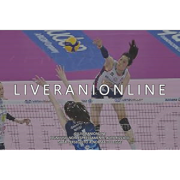TVRG Milano vs Scandicci nella foto Ting Zhu (Pallavolo Scandicci) Milano 10-04-2024 Allianz Cloud - PalaLido Allianz Vero Volley Milano vs Pallavolo Scandicci Savino Del Bene Playoff Serie A1 Tigotà - gara 2 semifinali foto Roberto Garavaglia/Agenzia Aldo Liverani sas/AGENZIA ALDO LIVERANI SAS