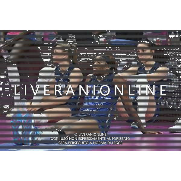 TVRG Milano vs Scandicci nella foto delusione Myriam Sylla (Vero Volley Milano) Milano 10-04-2024 Allianz Cloud - PalaLido Allianz Vero Volley Milano vs Pallavolo Scandicci Savino Del Bene Playoff Serie A1 Tigotà - gara 2 semifinali foto Roberto Garavaglia/Agenzia Aldo Liverani sas/AGENZIA ALDO LIVERANI SAS