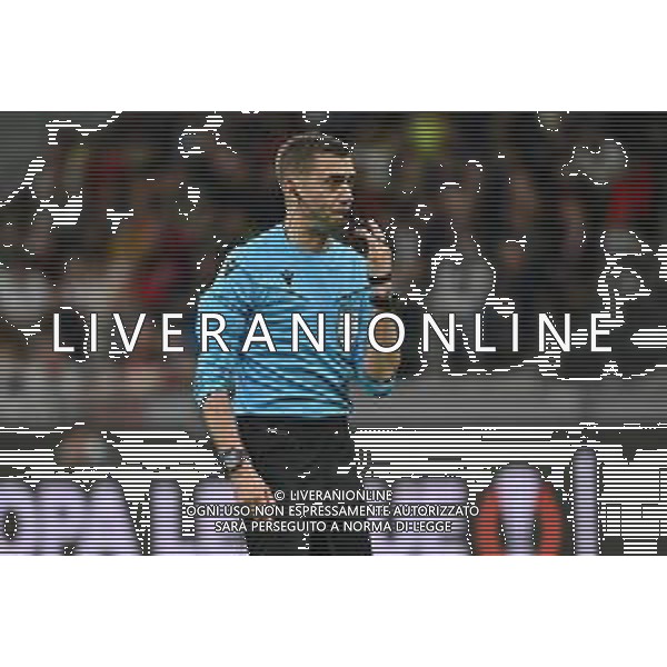 Milan vs Roma nella foto l\'arbitro Clement Turpin (FRA) Milano 11-04-2024 Stadio Giuseppe Meazza - San Siro UEFA Europa League - quarti di finale gara di andata foto Roberto Garavaglia/Agenzia Aldo Liverani sas/AGENZIA ALDO LIVERANI SAS